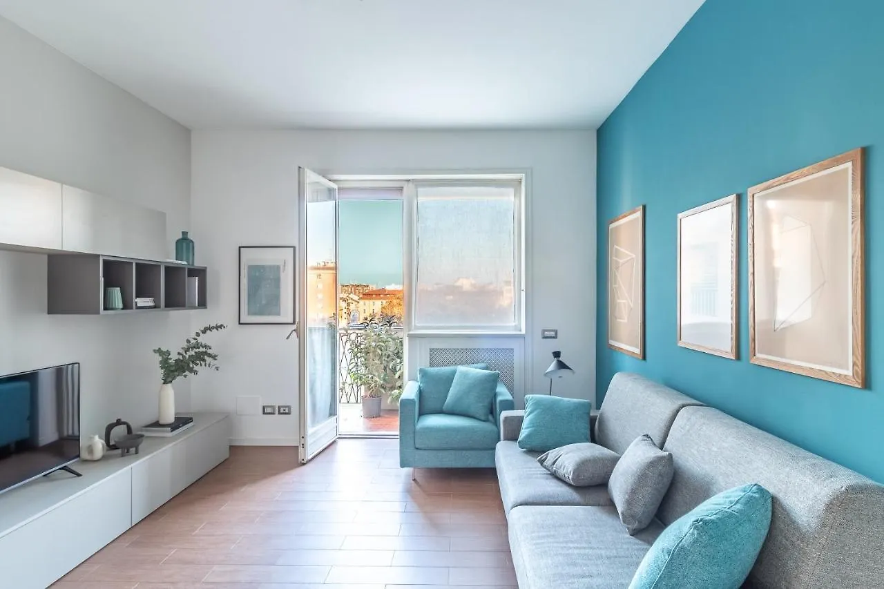 Duomo-Cadorna Cozy Suite, Skyline View Milan