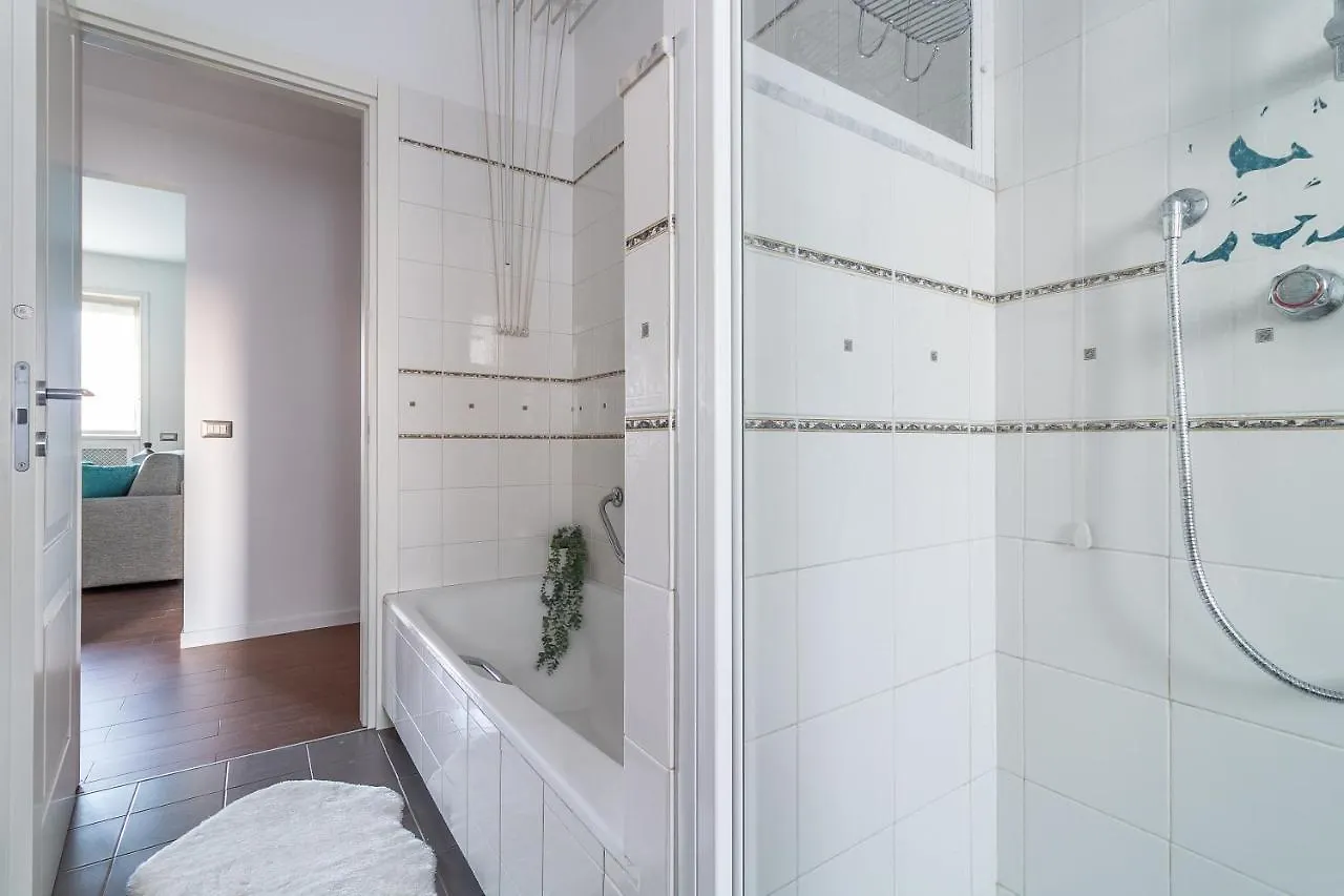 Apartment Duomo-Cadorna Cozy Suite, Skyline View Milan