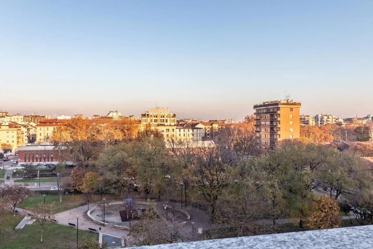 Duomo-Cadorna Cozy Suite, Skyline View Milan